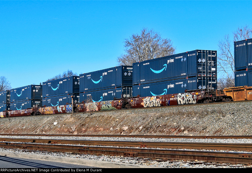 BNSF 211279 on I-158